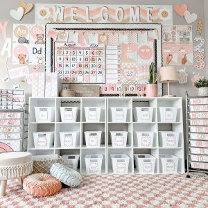 Classroom decor for teachers everyone loves.